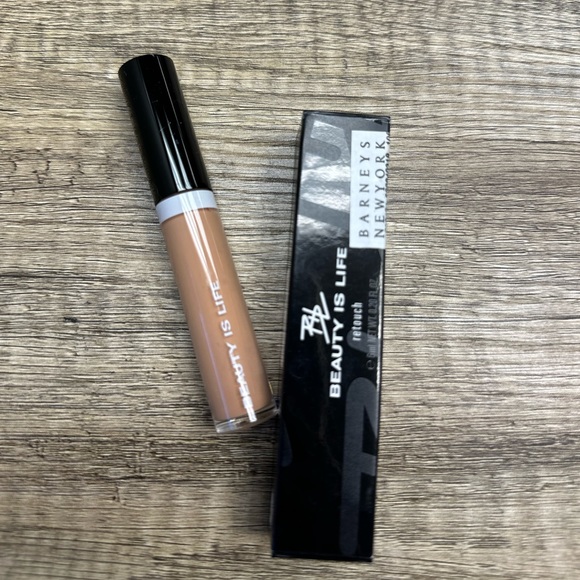 Life Is Beauty Other - Beauty is Life Retouch Concealer Liquid 03w 6ml Brand New Discounted